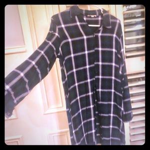 BB Dakota M button down flannel tunic
